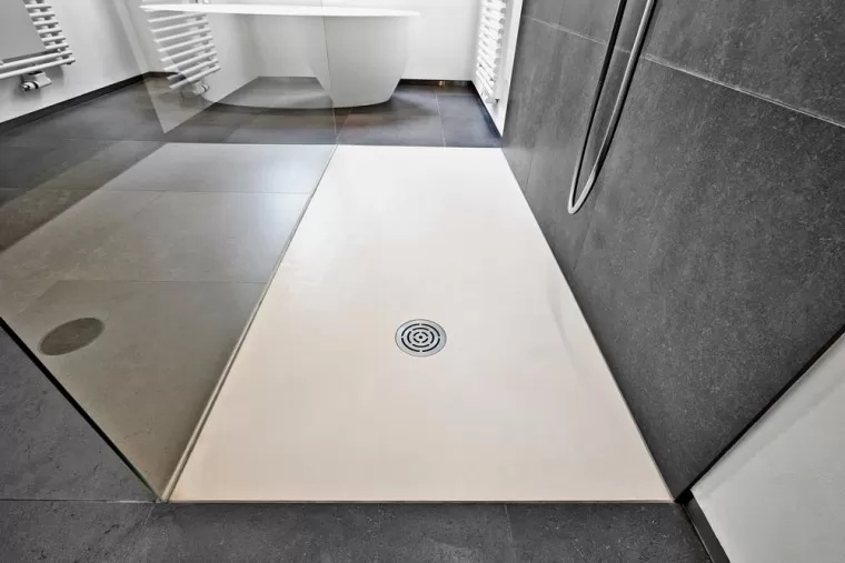 Remplacement bac de douche, Thézan-lès-Béziers, Leclaire Maxime